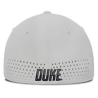 Casquette Nike Royal Duke Blue Devils 2026 Sideline Practice AeroBill Swooshflex Dri-FIT pour homme
