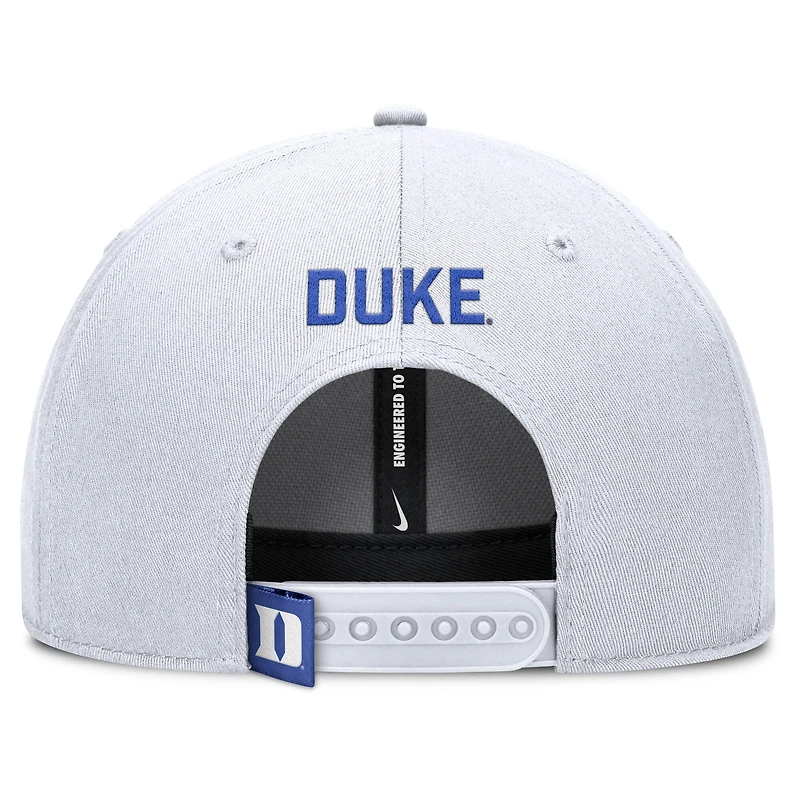 Casquette ajustable Nike blanche Duke Blue Devils 2025 On-Field Rise Performance pour homme