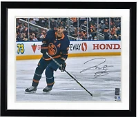 Photo autographiée de Darnell Nurse, joueur des Oilers d'Edmonton, portant un maillot alternatif bleu marine (40,6 x 50,8 cm).