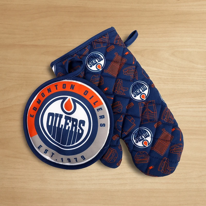 Edmonton Oilers Two-Piece Kitchen Mitt Set