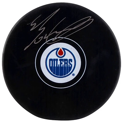 Rondelle de hockey dédicacée par Evan Bouchard des Oilers d'Edmonton