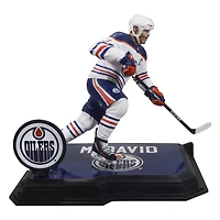 Figurine articulée Connor McDavid des Oilers d'Edmonton de 18 cm (7 pouces) de McFarlane Toys
