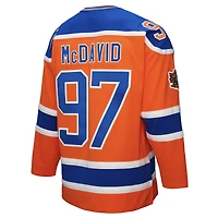 Maillot de jeu puissance orange Mitchell & Ness Connor McDavid des Oilers d'Edmonton pour hommes