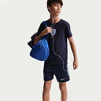 Short Nike Strike Dri-FIT bleu marine pour jeunes, équipe nationale d'Angleterre 2026