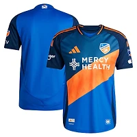Maillot authentique adidas FC Cincinnati 2025 Orange et Bleu Legacy pour homme