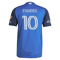 Maillot authentique de terrain adidas Evander da Silva Ferreira bleu FC Cincinnati 2025 Orange et Legacy Kit pour homme