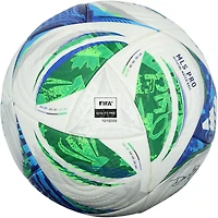 Ballon de football utilisé lors d'un match du FC Dallas (saison 2025 de la MLS)