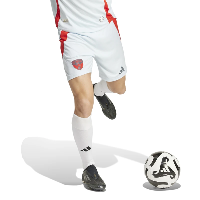 Short adidas bleu clair FC Dallas Away 2025 The Inferno Kit Authentic pour homme