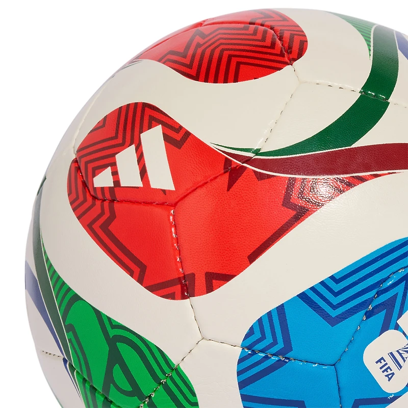 Ballon de football adidas pour l'entraînement de la Coupe du Monde de la FIFA 2026