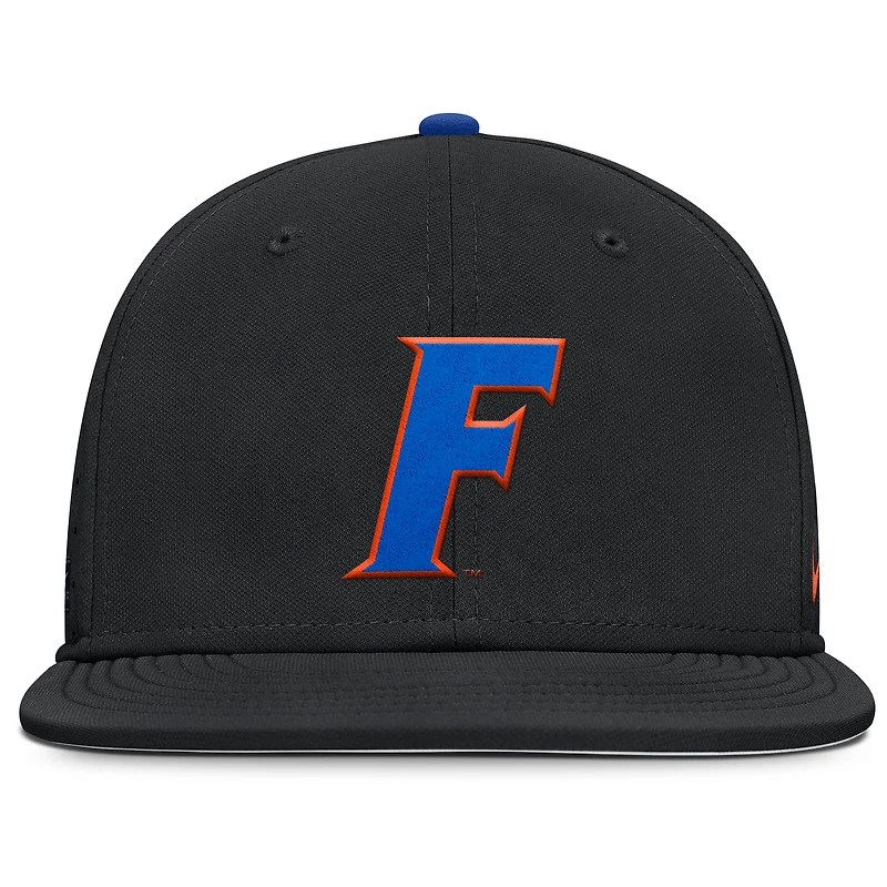 Men's Nike Black Florida Gators On-Field Dugout True Performance Fitted Hat