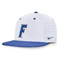 Casquette Nike True Performance ajustée blanche pour homme Florida Gators On-Field Dugout