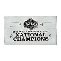 Serviette de célébration double face WinCraft Florida Gators 2025 NCAA Men's Basketball National Champions Vestiaire 22" x 42"