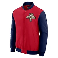 Veste bomber authentique professionnelle zippée Fanatics Bright Cardinal Florida Panthers 2026 NHL Winter Classic pour homme