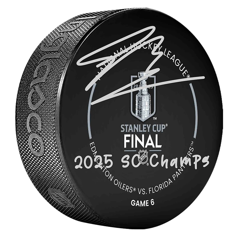 Rondelle officielle de match de la Coupe Stanley 2025 autographiée par Sam Bennett des Panthers de la Floride avec l'inscription « 2025 SC Champs »