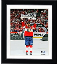 Photographie autographiée de Sam Bennett, champion de la Coupe Stanley 2025, 8" x 10"