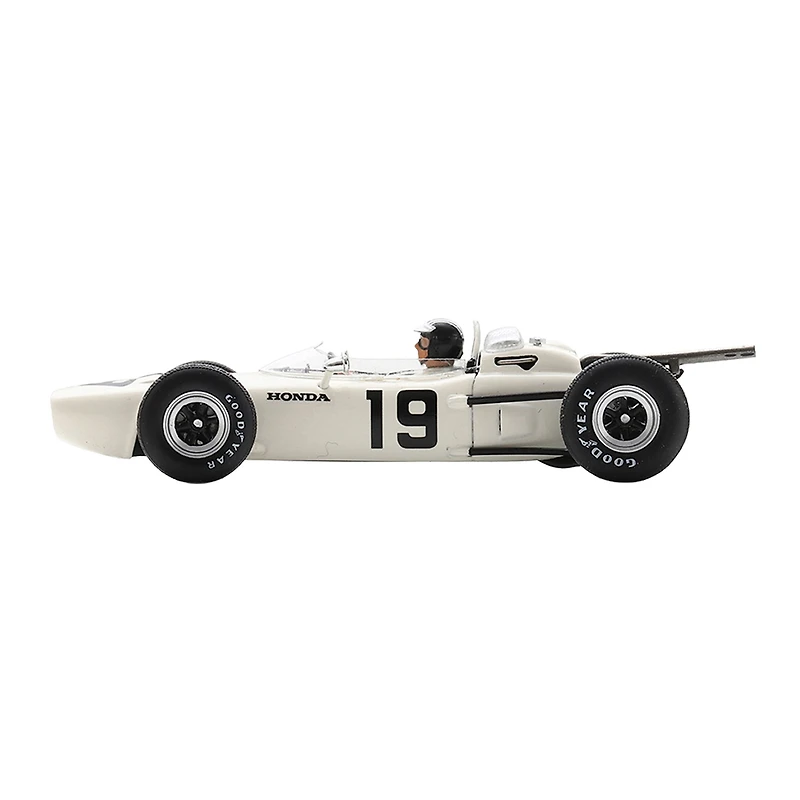 Spark Models Ronnie Bucknum Honda 1965 Monaco Grand Prix #19 1:43 Scale Die-Cast Car