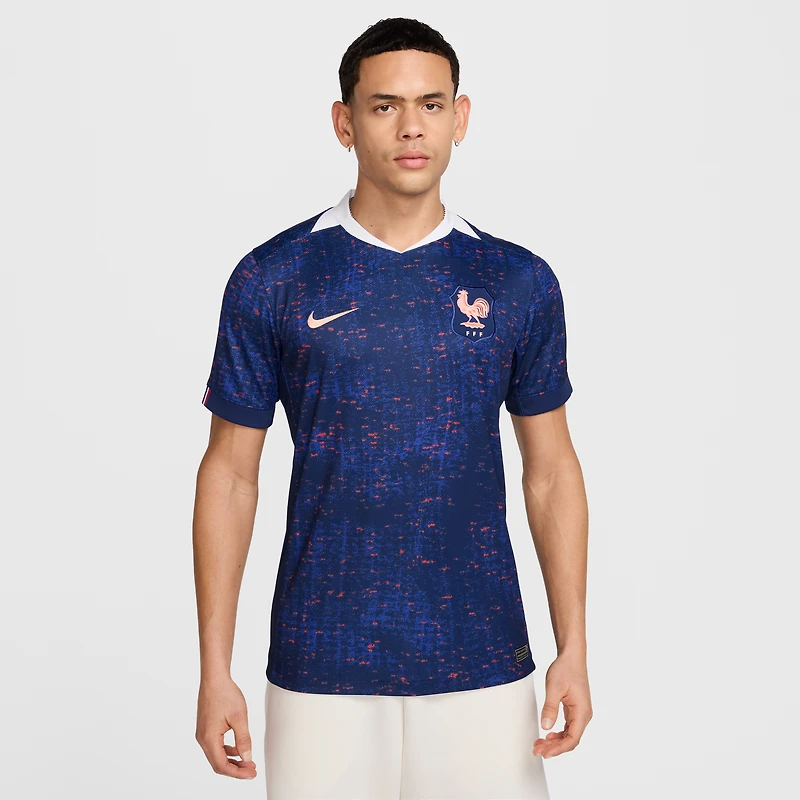 Maillot Nike bleu domicile de l'équipe France féminine 2025/26