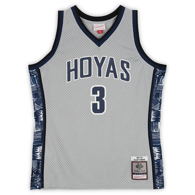 Maillot Swingman dédicacé par Allen Iverson des Georgetown Hoyas, Mitchell & Ness, gris, 1995-1996
