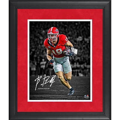 Photographie encadrée de 11"x 14" de Brock Bowers Georgia Bulldogs