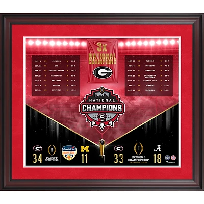 Collage encadré 20" x 24" des champions des séries éliminatoires de football 2021 des Georgia Bulldogs