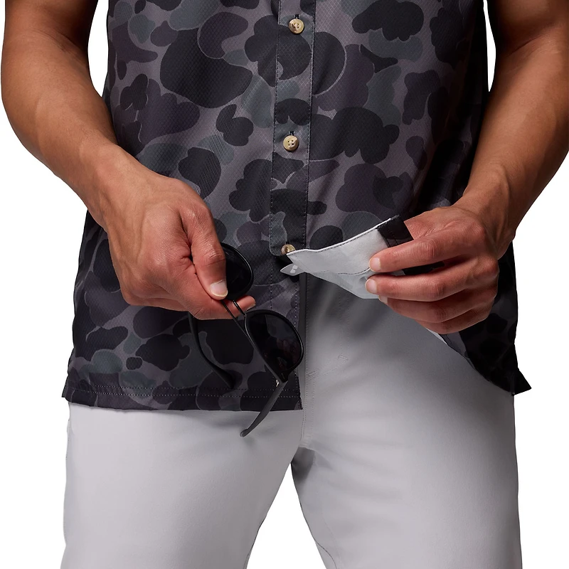 Chemise boutonnée Columbia Super Slack Tide Omni-Wick pour homme, noire, Georgia Bulldogs