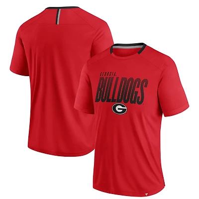 Men's Fanatics Red Georgia Bulldogs Defender Fade Slant T-Shirt