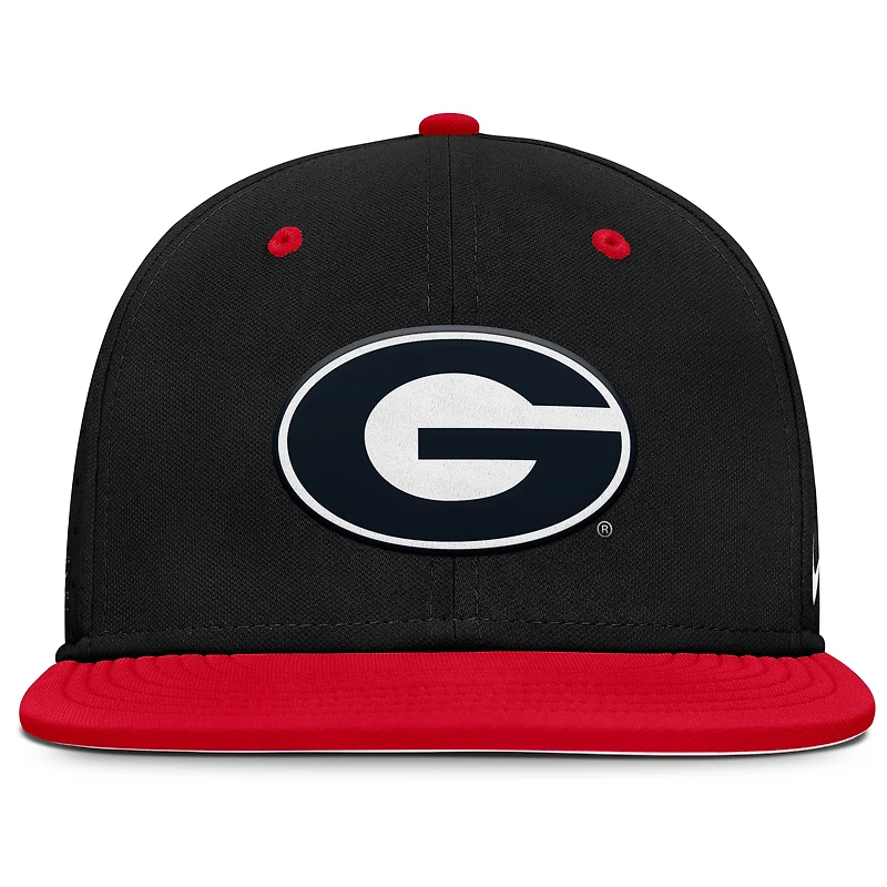 Casquette ajustée Nike Georgia Bulldogs Dugout True Dri-FIT noire pour homme