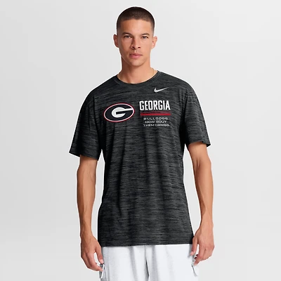 T-shirt Nike rouge Georgia Bulldogs Sideline Velocity Dri-FIT pour homme