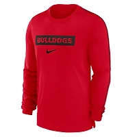 T-shirt Nike rouge Georgia Bulldogs 2024 Sideline Player Tri-Blend Performance à manches longues pour homme