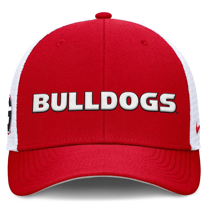 V110793 UGA NCAA FB Nike 2025 Dugout Coaches Dri-Fit Rise Trucker HATMENSTR NC13-090K-NGB-49S #4