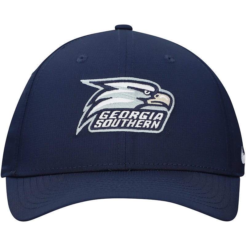 Casquette réglable Nike bleu marine Georgia Southern Eagles 2024 Sideline Club pour homme