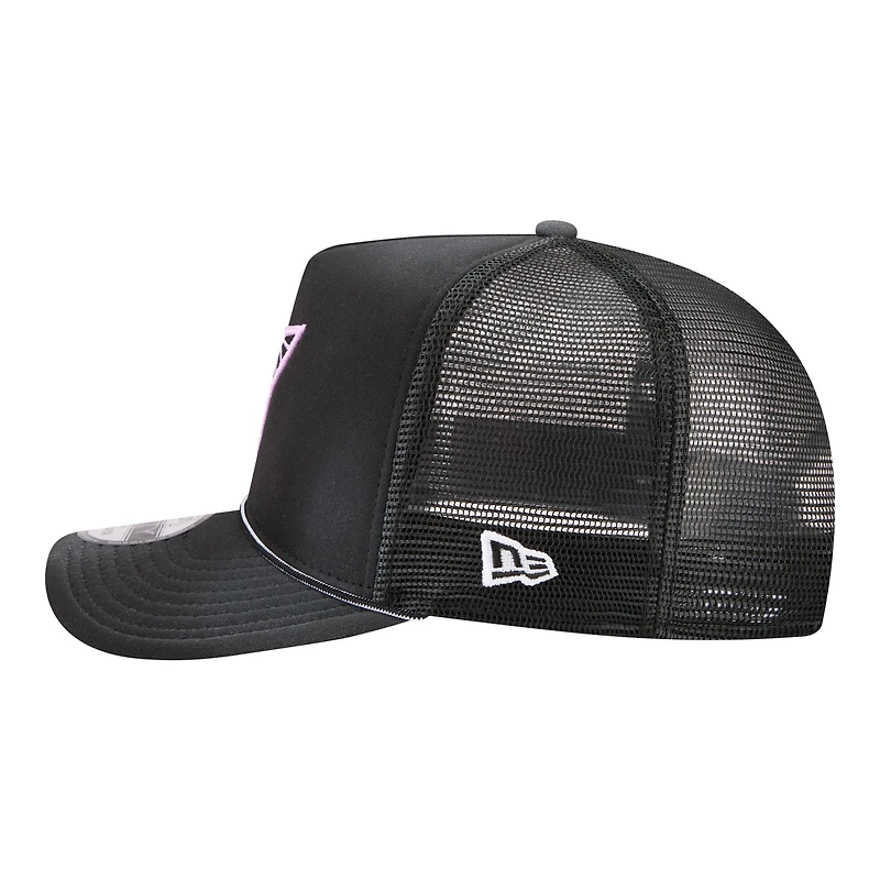 Casquette unisexe New Era Golden State Valkyries noire à fermeture snapback et mousse apparente 9FIFTY A-Frame Trucker.
