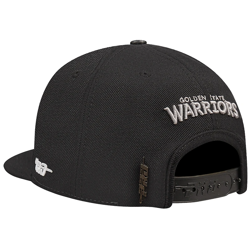 Casquette Snapback en molleton français Golden State Warriors Pro Standard pour homme en crème