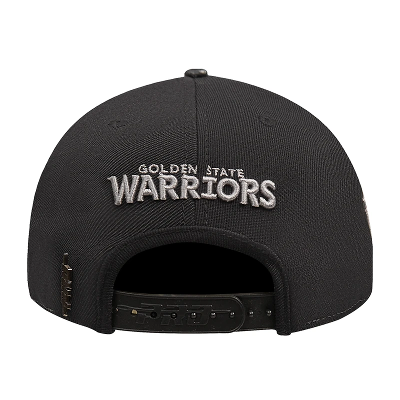 Casquette Snapback en molleton français Golden State Warriors Pro Standard pour homme en crème
