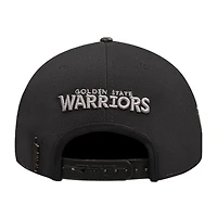 Casquette Snapback en molleton français Golden State Warriors Pro Standard pour homme en crème