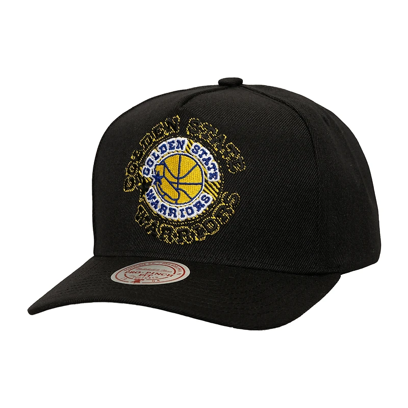 Casquette ajustable Mitchell & Ness noire Golden State Warriors Tilted Pro Pinch pour homme
