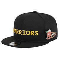 Men's New Era Black Golden State Warriors Post-Up Pin Mesh 9FIFTY Snapback Hat