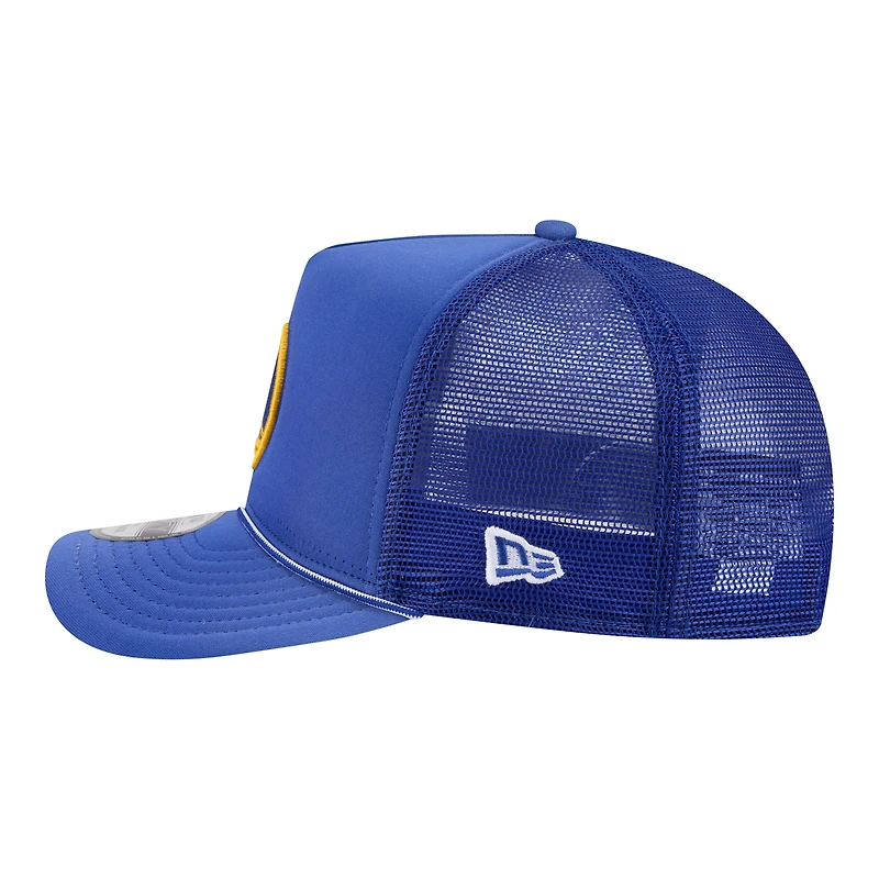 Casquette trucker ajustable New Era 9FIFTY A-Frame Golden State Warriors Royal pour homme, à monture en mousse délavée.