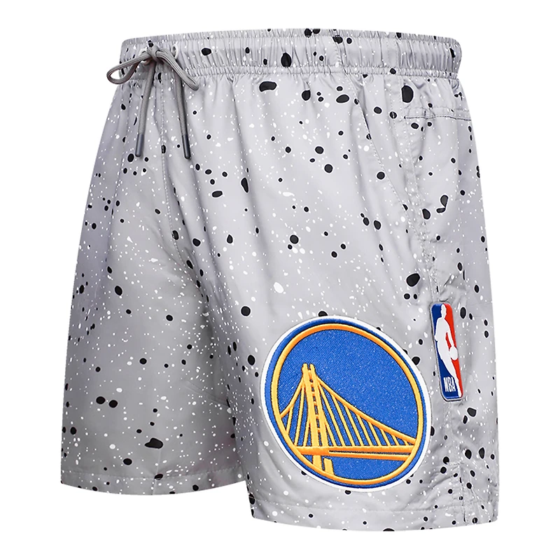 Men's Pro Standard Gray Golden State Warriors Splatter Woven Shorts