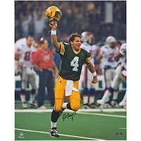 Brett Favre Green Bay Packers Autographed 16" x 20" Super Bowl XXXI Celebration Photograph