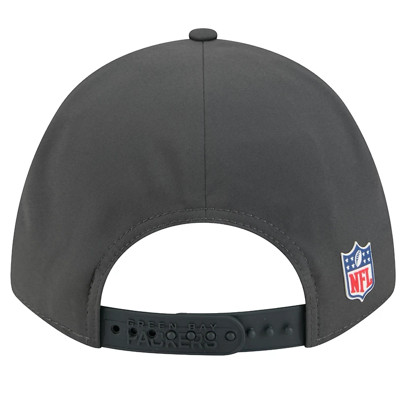 Casquette ajustable New Era Green Bay Packers 2025 Sideline pour temps froid, couleur anthracite, modèle 9FORTY M-Crown
