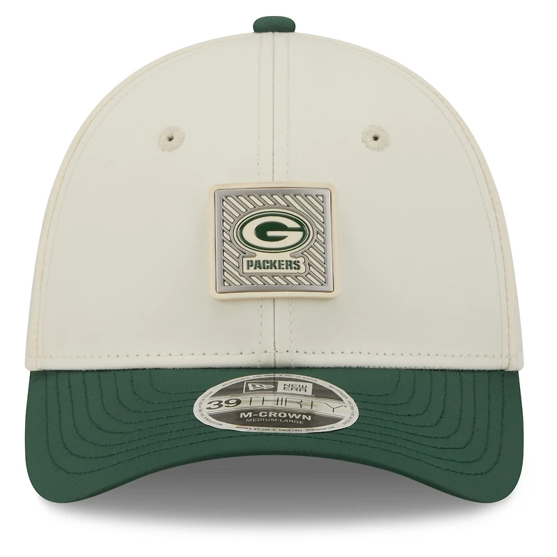 Men's New Era Cream/Green Green Bay Packers 2026 NFL Training Camp 39THIRTY M-Crown Flex Hat