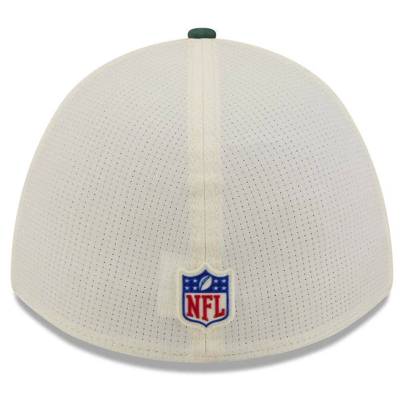 Casquette New Era Flex crème/verte Green Bay Packers 2026 NFL Training Camp 39THIRTY M-Crown pour homme