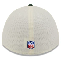 Casquette New Era Flex crème/verte Green Bay Packers 2026 NFL Training Camp 39THIRTY M-Crown pour homme