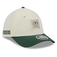 Men's New Era  Cream/Green Green Bay Packers 2026 NFL Training Camp 39THIRTY M-Crown Flex Hat