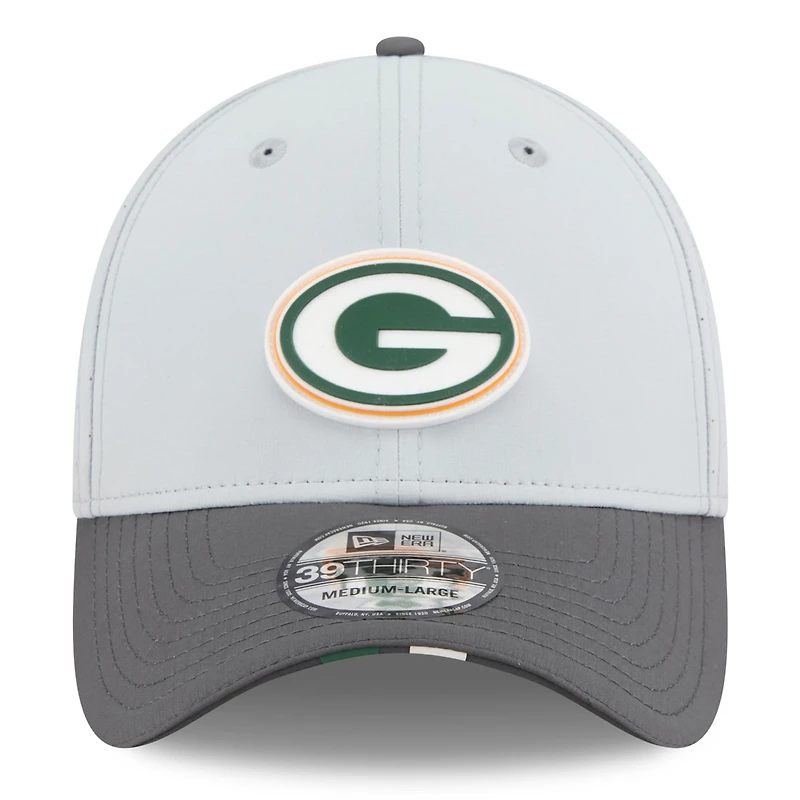 Men's New Era Gray/Graphite Green Bay Packers 2025 NFL Training Camp 39THIRTY Flex Hat