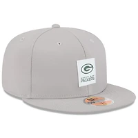 Casquette ajustée 59FIFTY Sideline 2025 des Green Bay Packers de New Era pour homme, grise