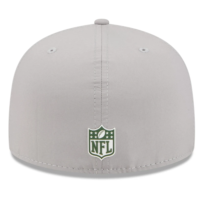 Casquette ajustée 59FIFTY Sideline 2025 des Green Bay Packers de New Era pour homme, grise