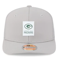 Men's New Era Gray Green Bay Packers 2025 Sideline 9SEVENTY Adjustable Trucker Hat