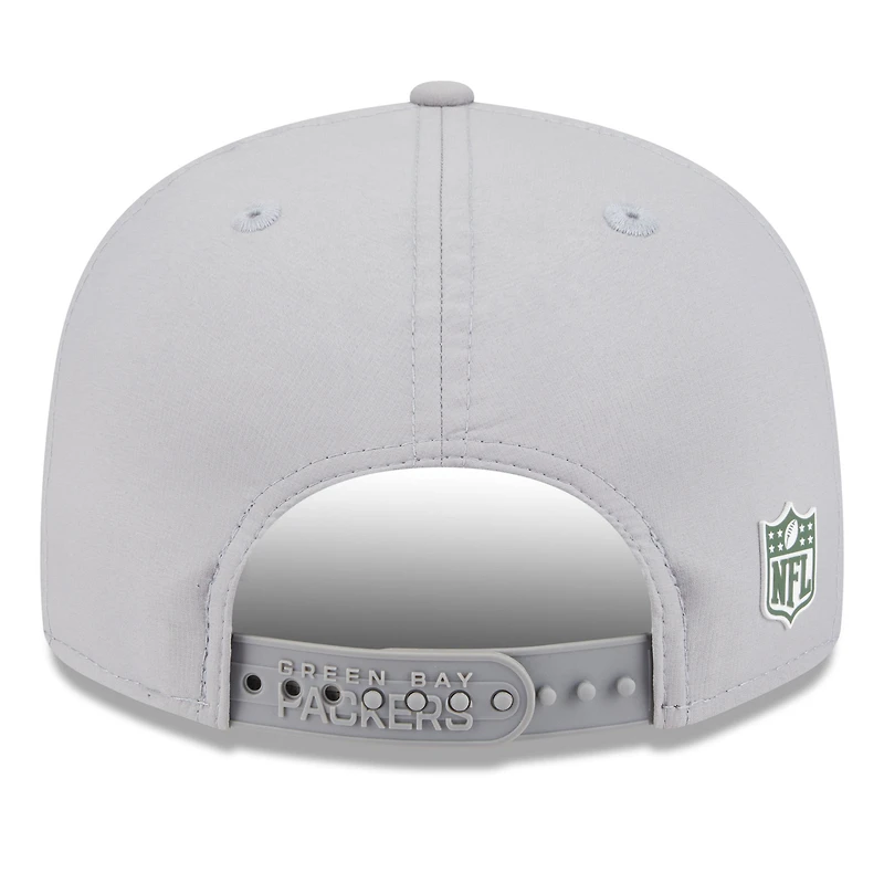 Casquette snapback 9FIFTY grise à panneau fendu des Green Bay Packers 2025 de New Era pour homme